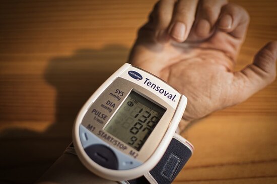 6 Best Wrist Blood Pressure Monitors in 2022