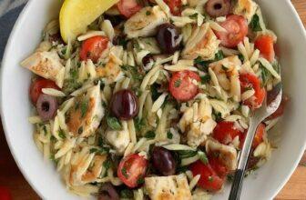 Easy Mediterranean Slow Cooker Chicken with Tomatoes and Olives for Lower Blood Pressure