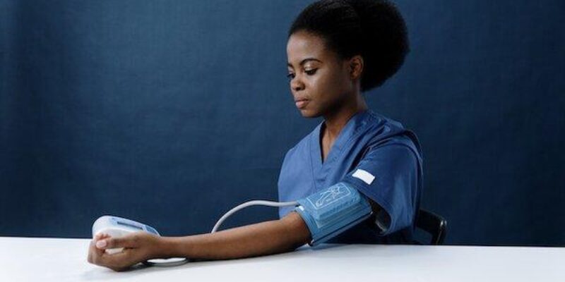 How Do You Take Blood Pressure By Yourself?